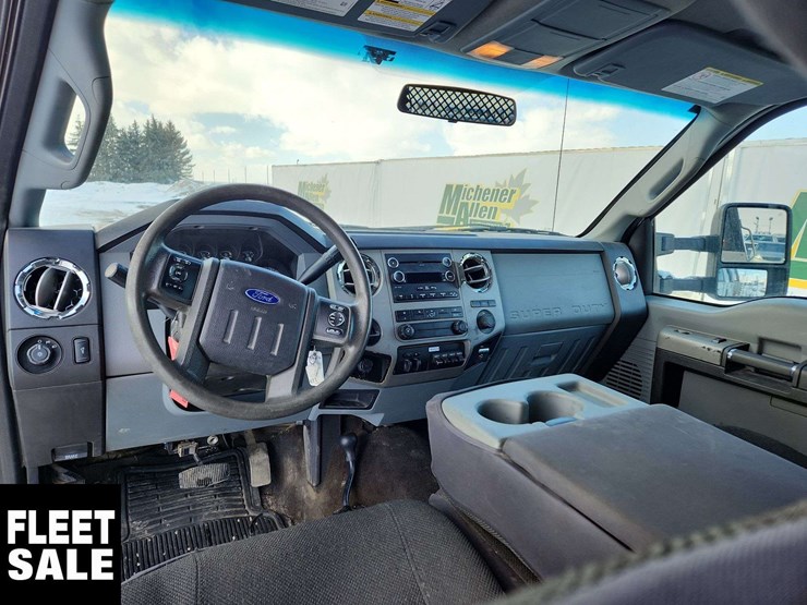 2015-ford-f550-image-16