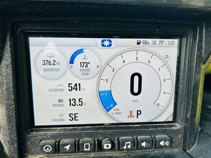 2024-general-polaris-image-37