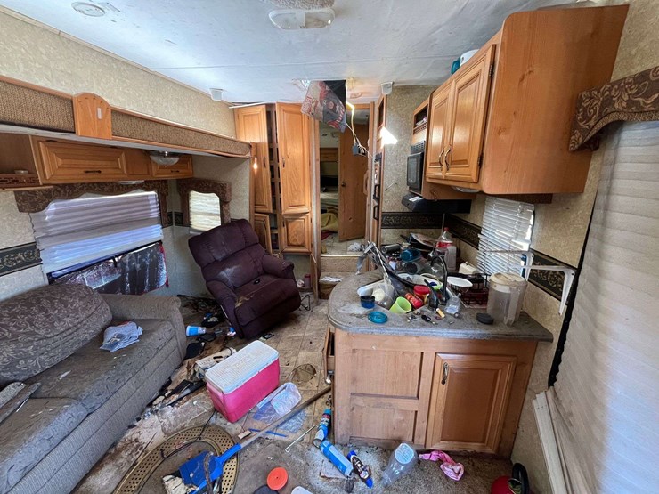 2008-keystone-laredo-265rl-5th-wheel-camper-image-20