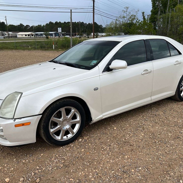 2005 Cadillac STS 4-Door Sedan (225,311 Miles)