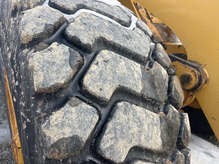 caterpillar-950gc-image-98