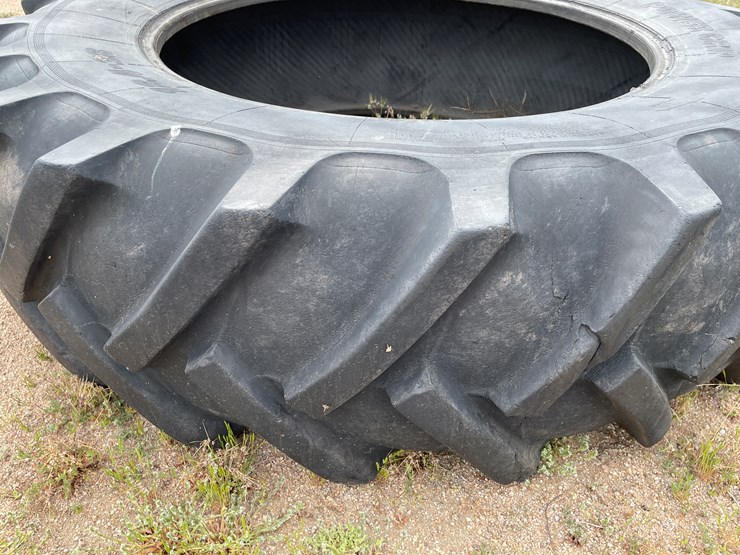 #4089-•-bf-goodrich-tractor-tire-image-2