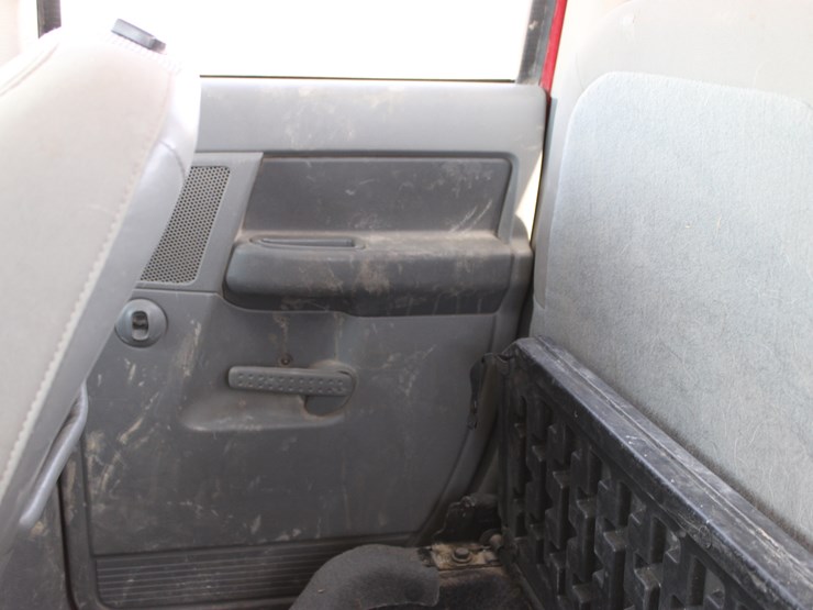 2006-dodge-ram-2500-image-35