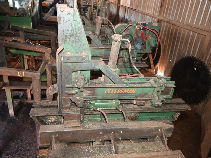 #116-•-cleereman-38-3hb-carriage-and-track-image-36