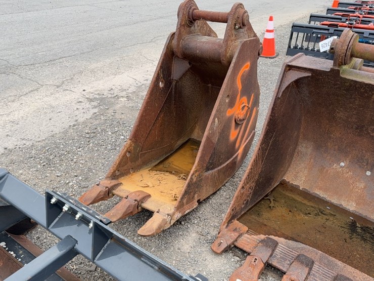 #2003-•-geith-24"-excavator-bucket-image-2