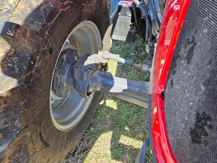 massey-ferguson-4710-image-50