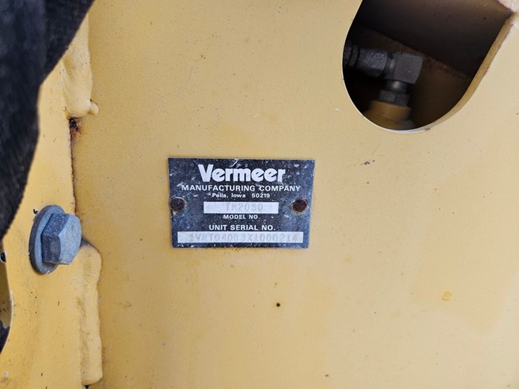 2007-vermeer-v2050-image-43