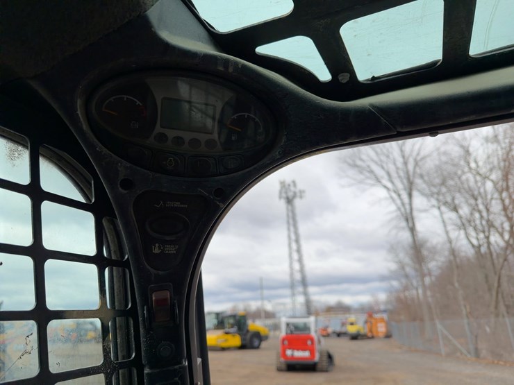 2017-bobcat-s595-image-21