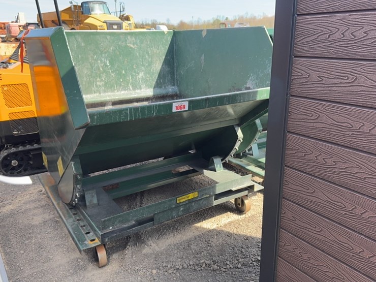 #1069-•-large-forklift-rolling-self-dumping-dumpster-image-2