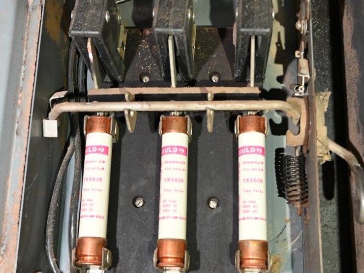 #109-•-electric-motor-image-10