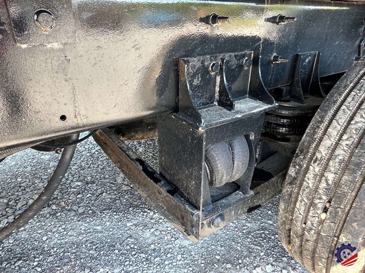 2018-international-hx620-image-25