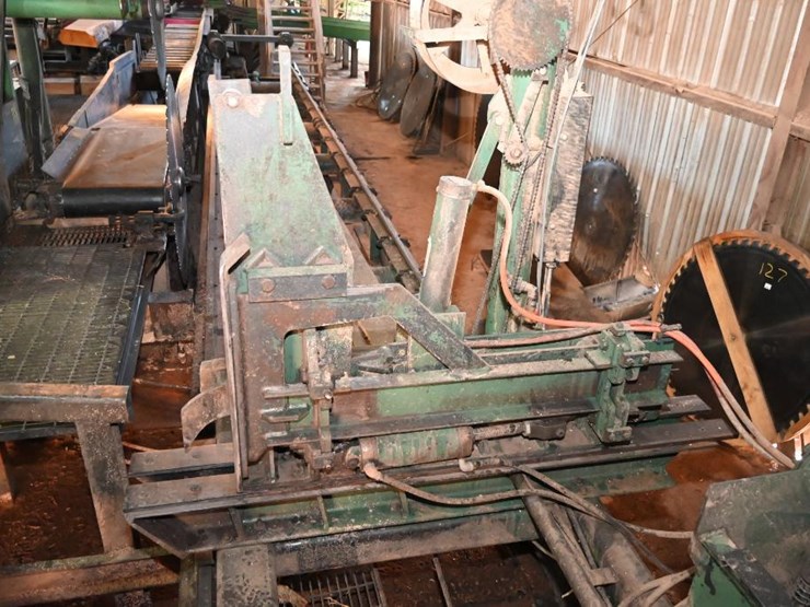 #116-•-cleereman-38-3hb-carriage-and-track-image-14