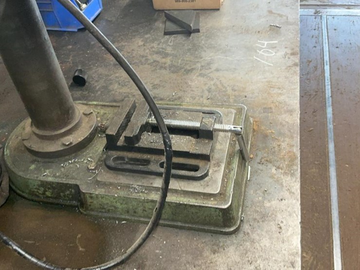 #104-•-steel-work-table,-vise,-and-drill-press-image-17