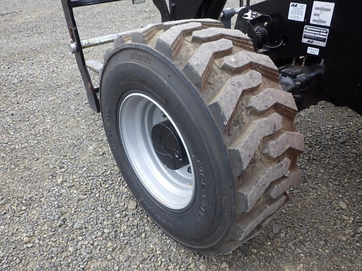 2024-sky-trak-6034-image-18