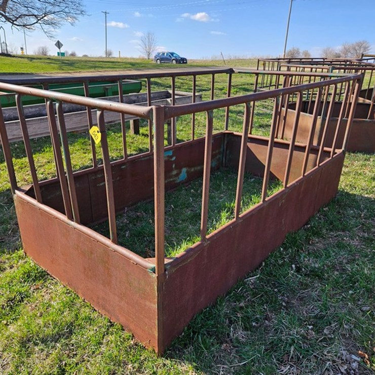 #543 • Livestock Hay Feeder