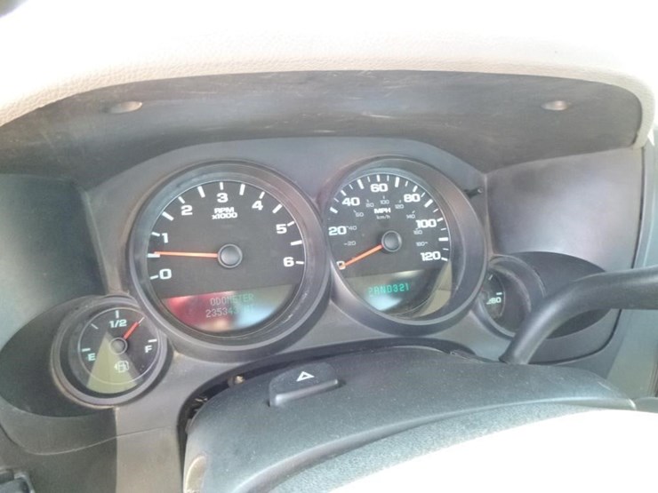 2008-chevrolet-1500-image-11