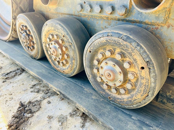 caterpillar-ch45-image-52