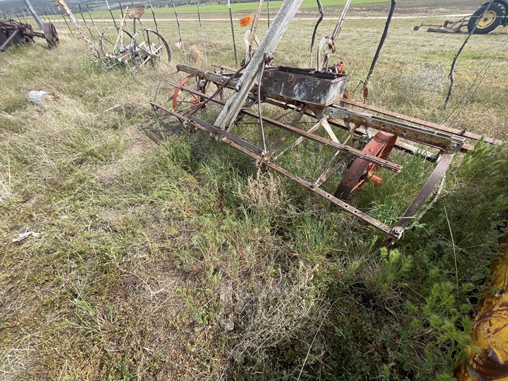 #4082-•-vintage-tillage-frame-image-14