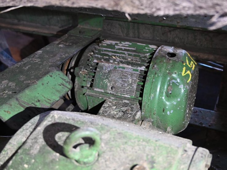 #155-•-3-strand-transfer-deck-with-stops-image-11