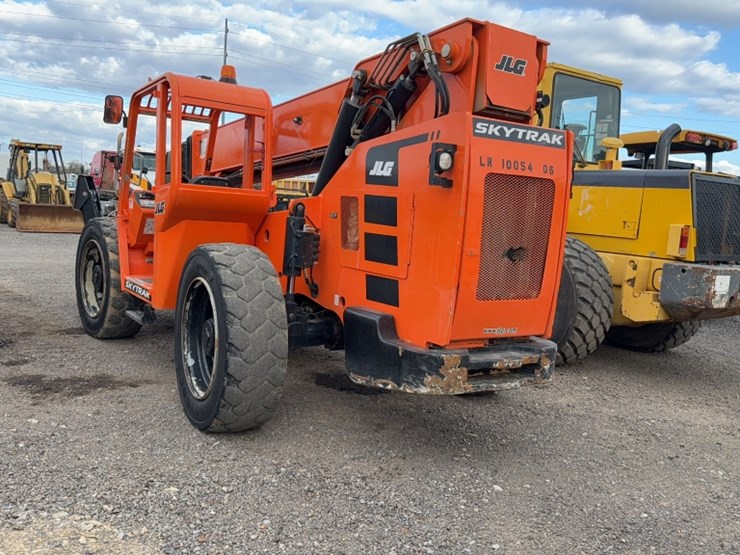 2016-sky-trak-10054-image-9