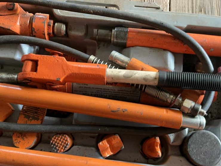 #103-•-central-hydraulics-portable-puller-image-9