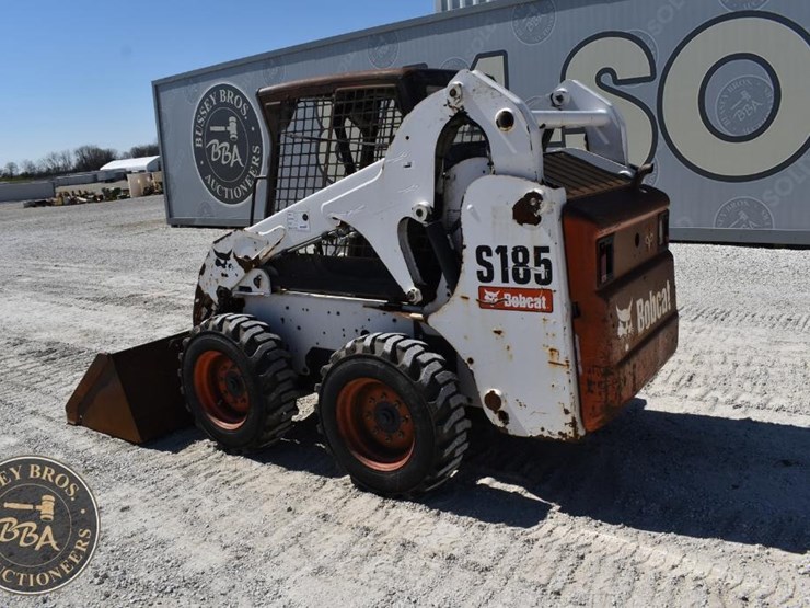 2008-bobcat-s185-image-5