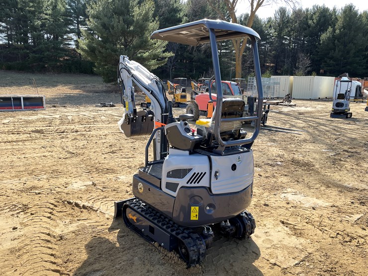 #1031-•-new-ats-me18-mini-excavator-image-7