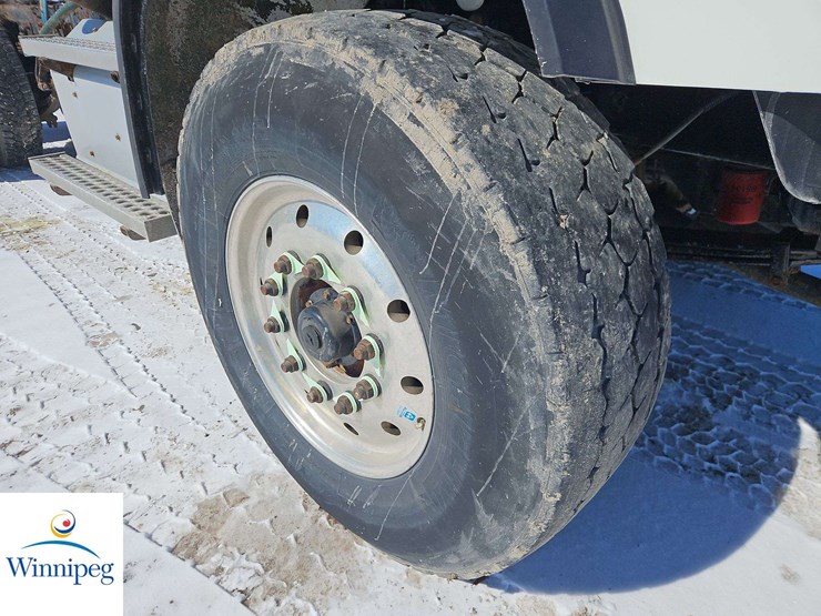 2014-western-star-4700-image-54