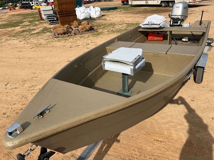 14'-fiberglass-jon-boat-w/honda-25hp-4-stroke-outboard-motor-&-trailer-image-10