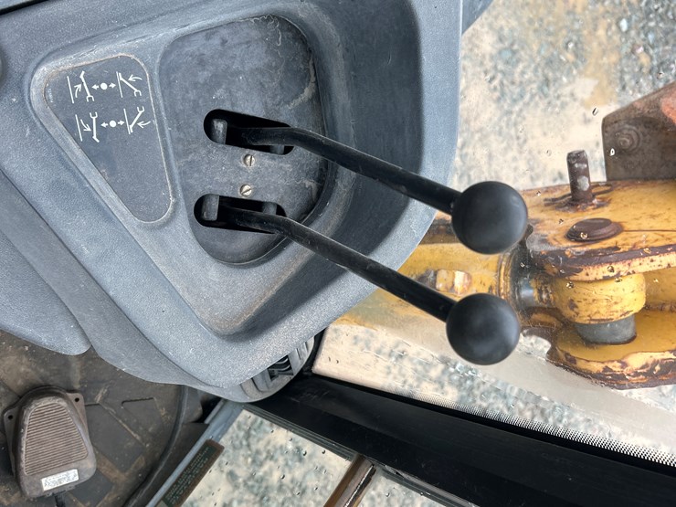 deere-310sj-image-88