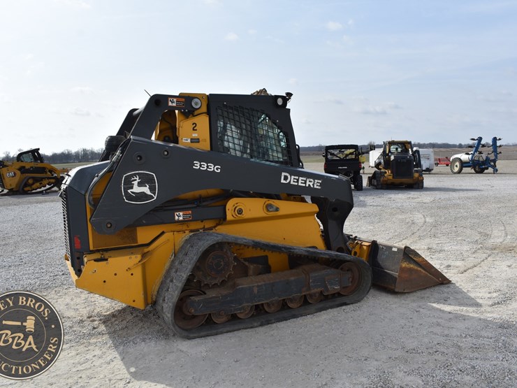 2021-deere-333g-image-7