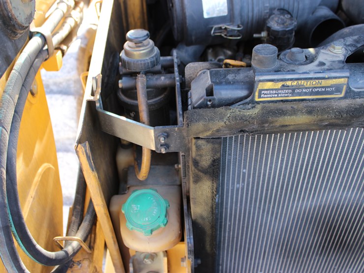 deere-ct322-image-38