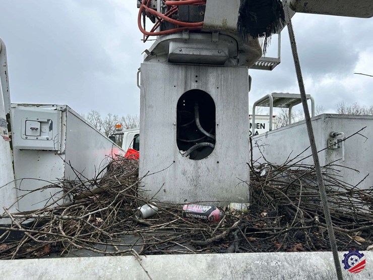 2009-international-7400-image-36