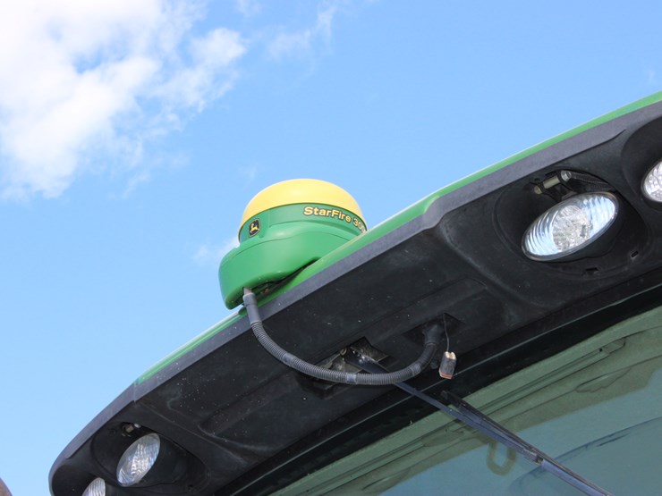 2012-john-deere-8270r-image-51