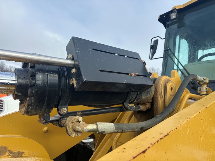 caterpillar-950gc-image-37