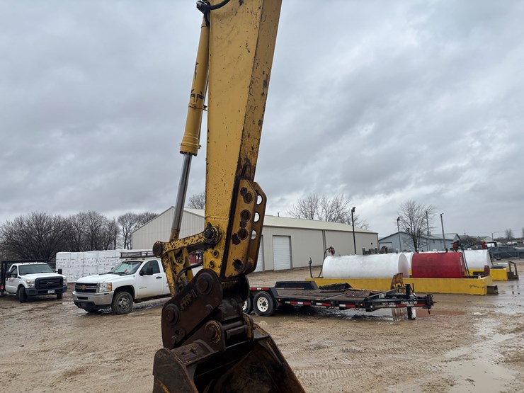 2001-komatsu-pc200-lc-image-42