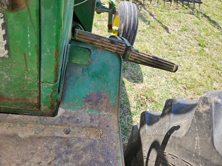 john-deere-4020-image-24