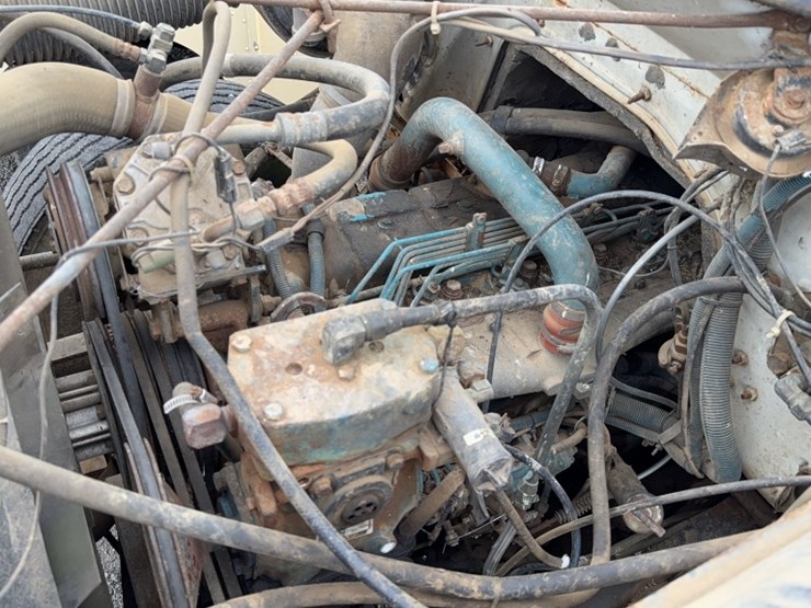 1985-international-s1900-image-22