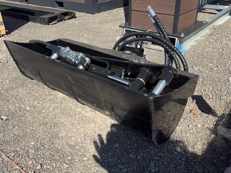 #1074-•-mini-excavator-attachment-package-image-1