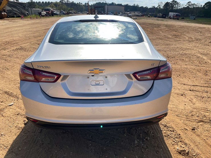 2019-chevrolet-malibu-lt-4-door-sedan-(150,431-miles)-image-6