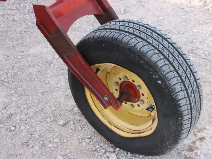 new-holland-2550-image-23