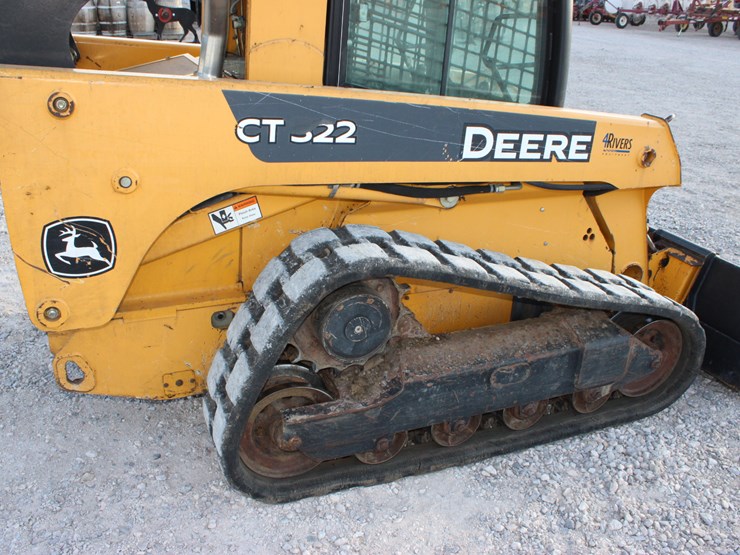 deere-ct322-image-40