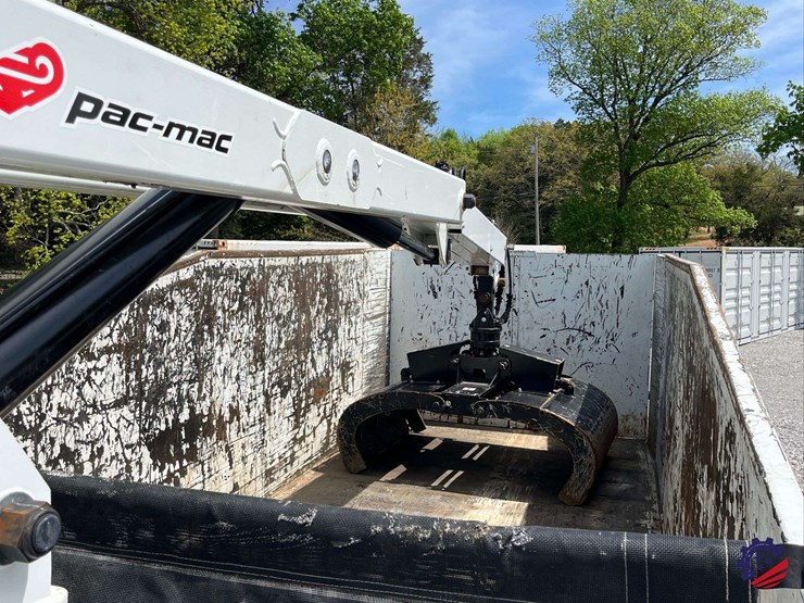 2025-kenworth-t380-image-34