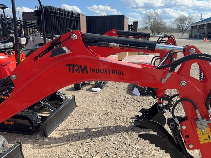 #1097-•-2025-tpm-22k-mini-excavator-image-5