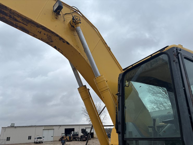 2001-komatsu-pc200-lc-image-39