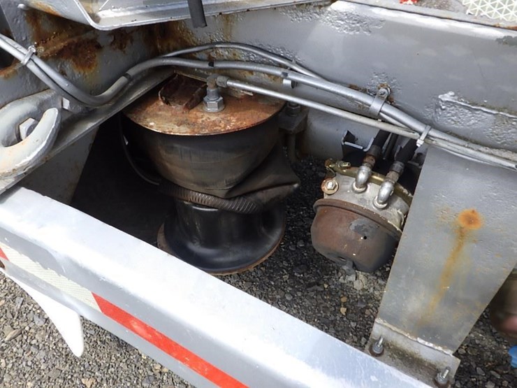 1998-fruehauf-tank-image-9