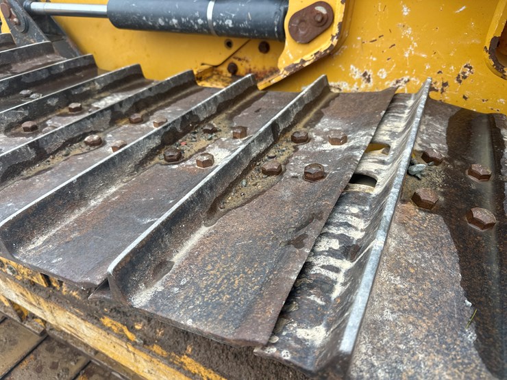 deere-550k-lgp-image-71