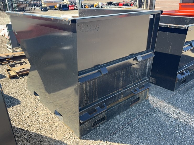 #1058-•-large-skid-steer/-forklift-dumpster-image-3