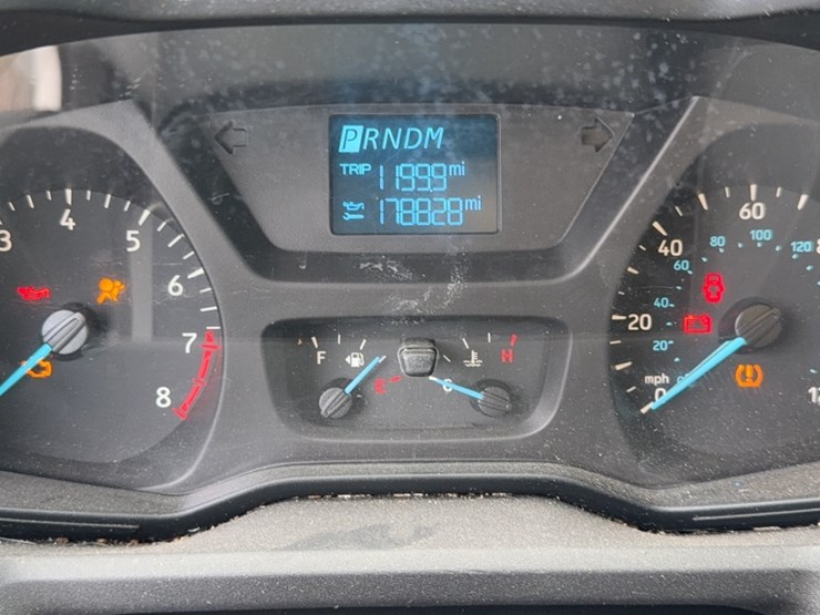 2015-ford-350-image-20