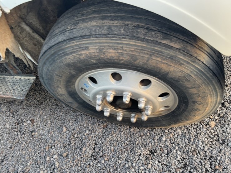 2007-caterpillar-c7-image-4